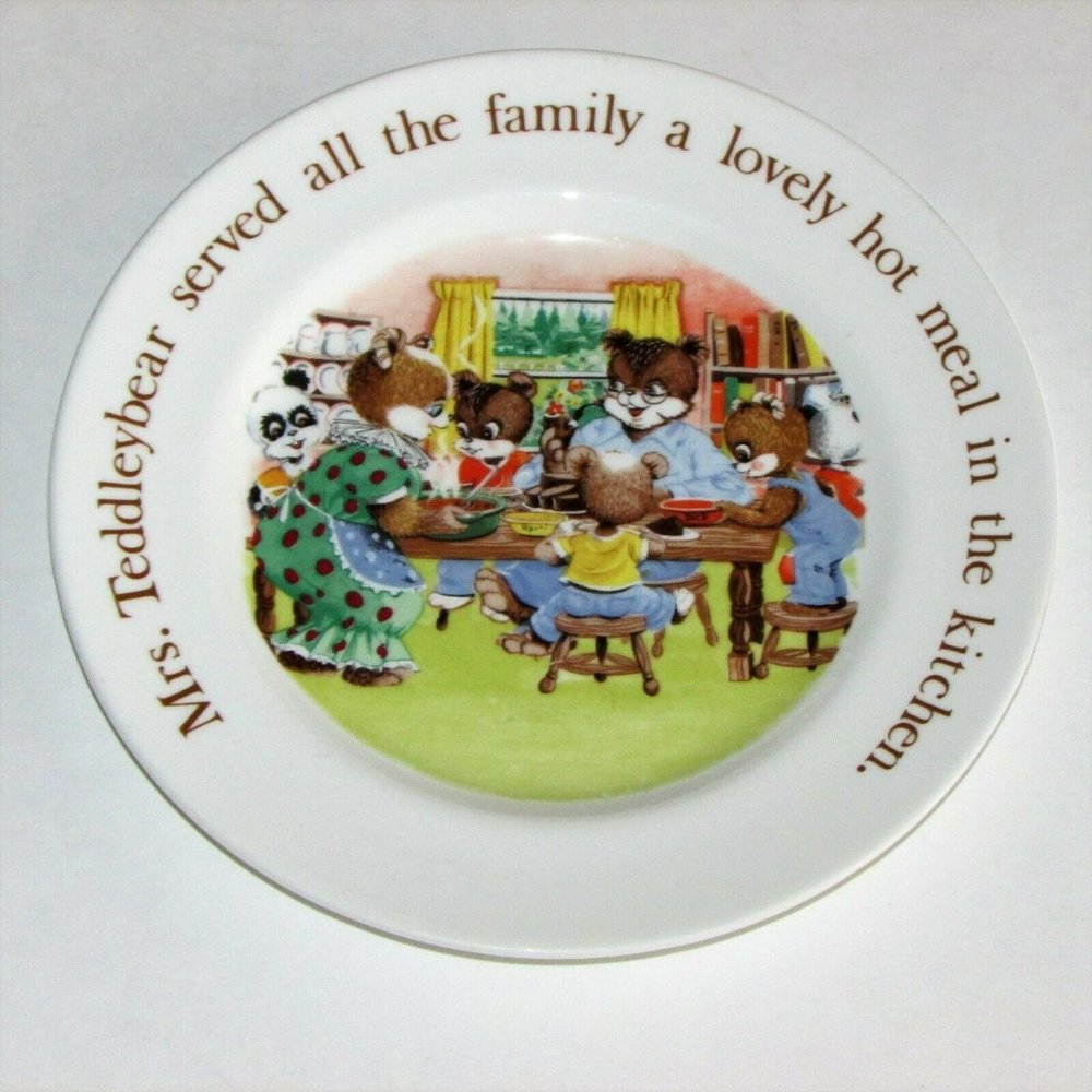 Aynsley Teddly Bears 7" Child's Plate 1983 Vintage Children's Dishes